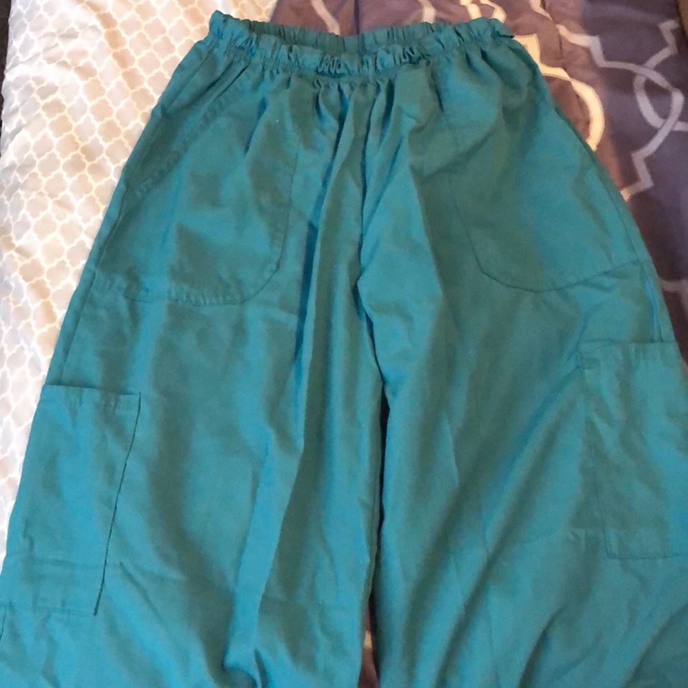 Scrub pants